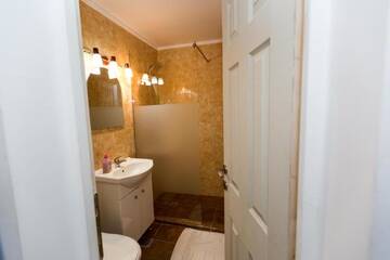 Фото номера Трехместный номер Курортные отели Juliana Platinum Brad г. Brad 5